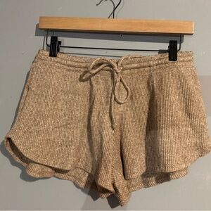 Haley & June Cozy Beige Knit Shorts, size large